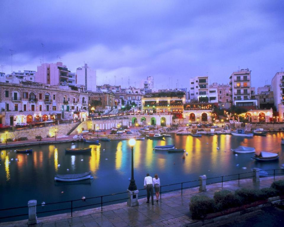 A Lovely 3 Bedroom, 3 Baths Home In The Centre Of Gzira By 360 Estates Kültér fotó
