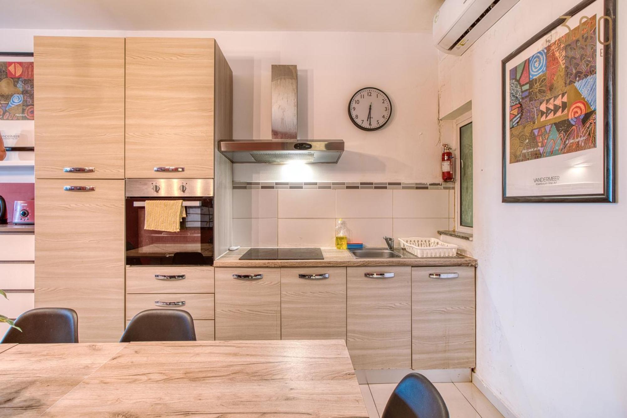 A Lovely 3 Bedroom, 3 Baths Home In The Centre Of Gzira By 360 Estates Kültér fotó